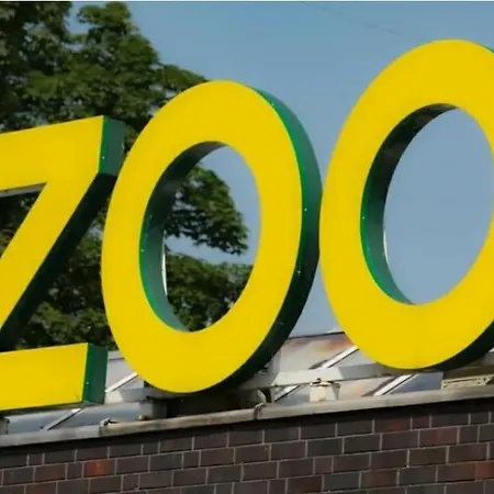 Charmantes 2-etagen Haeuschen- Koeln-phantasialand * Хюрт