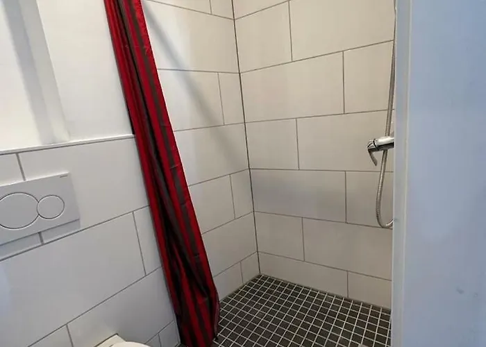 Charmantes 2-etagen Haeuschen- Koeln-phantasialand 公寓